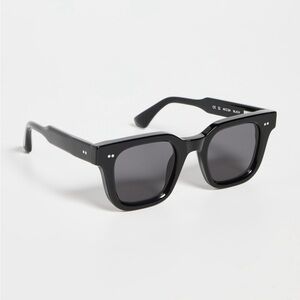 Chimi 04 black sunglasses